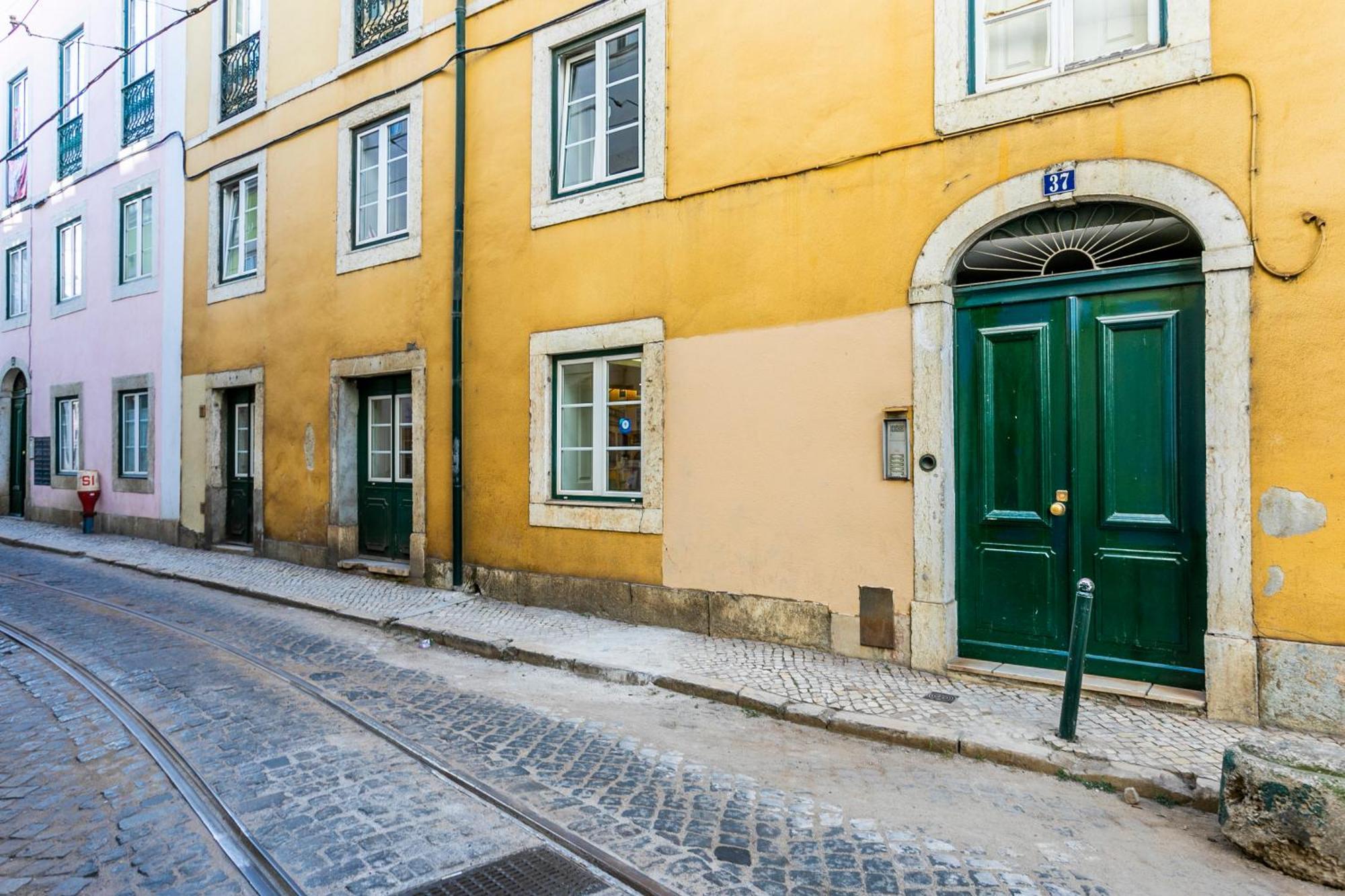 Alfama Eletrico By Spoton Apartments Лиссабон Экстерьер фото